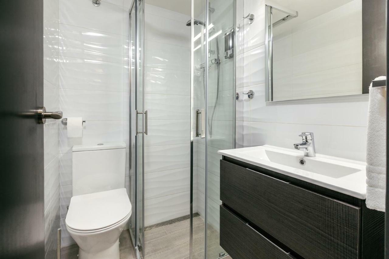 Empuria Beach D-Luxe Емпуриабрава Екстериор снимка